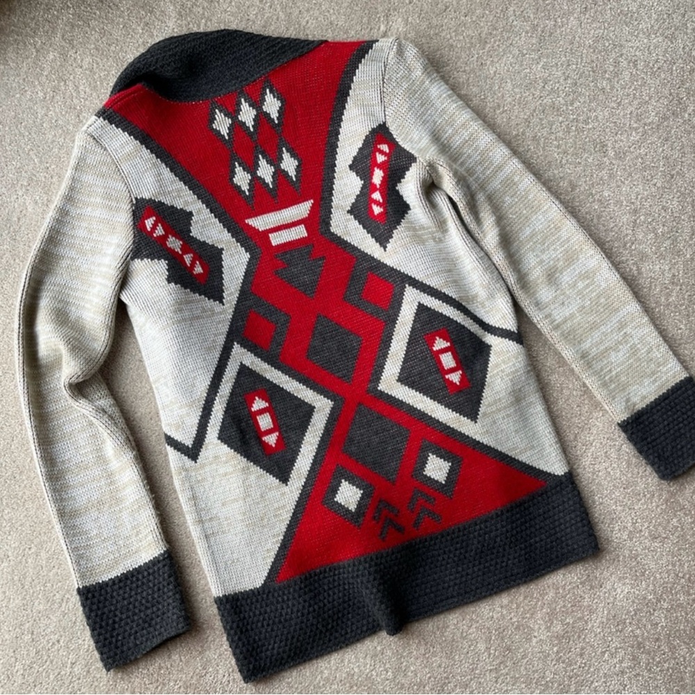 Urban Outfitters Woman’s size large tribal print open cardigan.